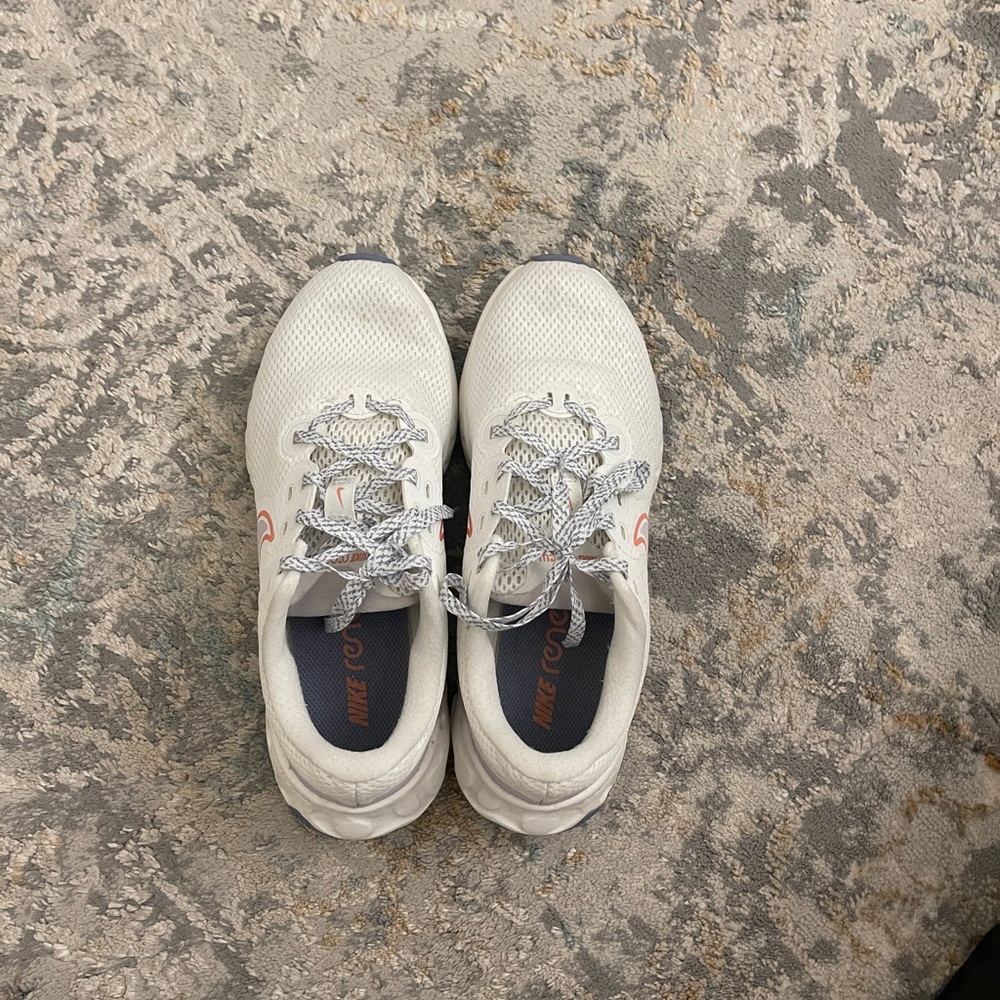Nike Renew Ride 2 'Summit White Crimson Bliss